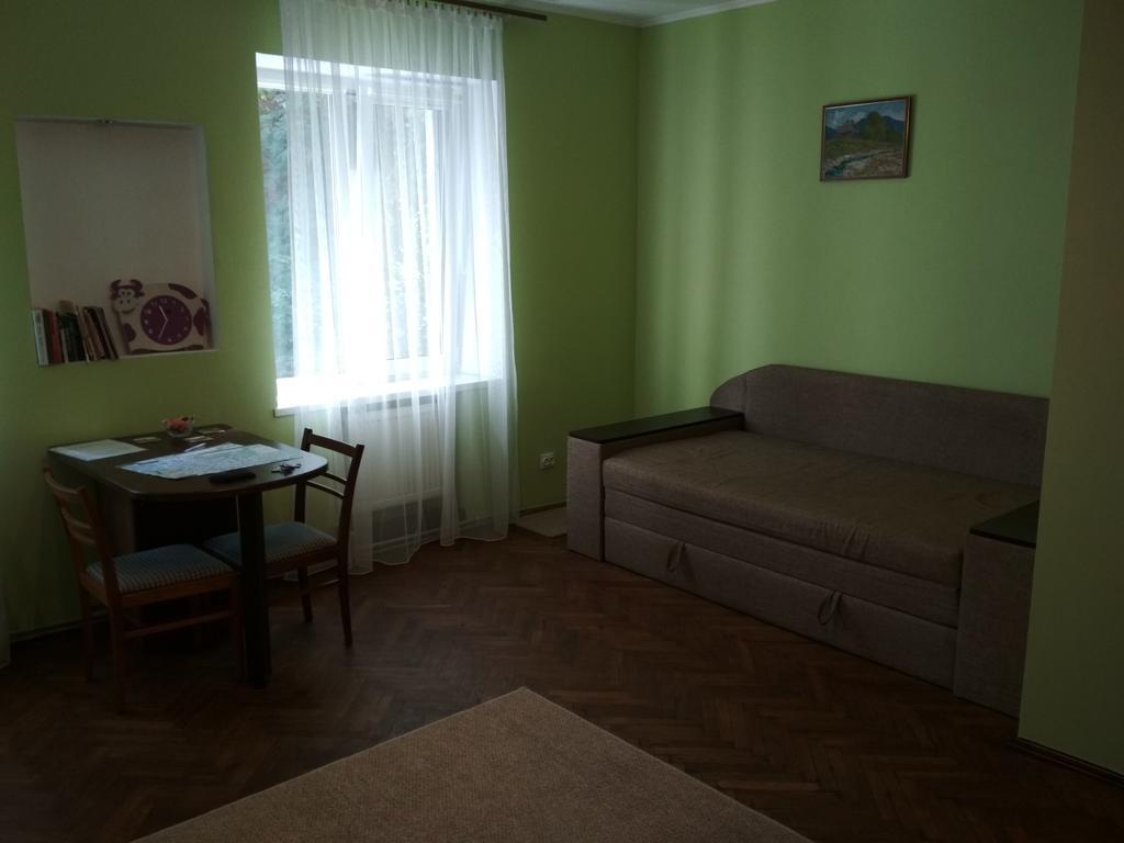Like A Local Apartment Lviv Eksteriør bilde